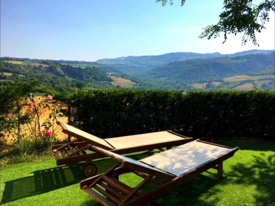 Villa Tamara Country & Spa Suites Montefiore Conca Exterior foto