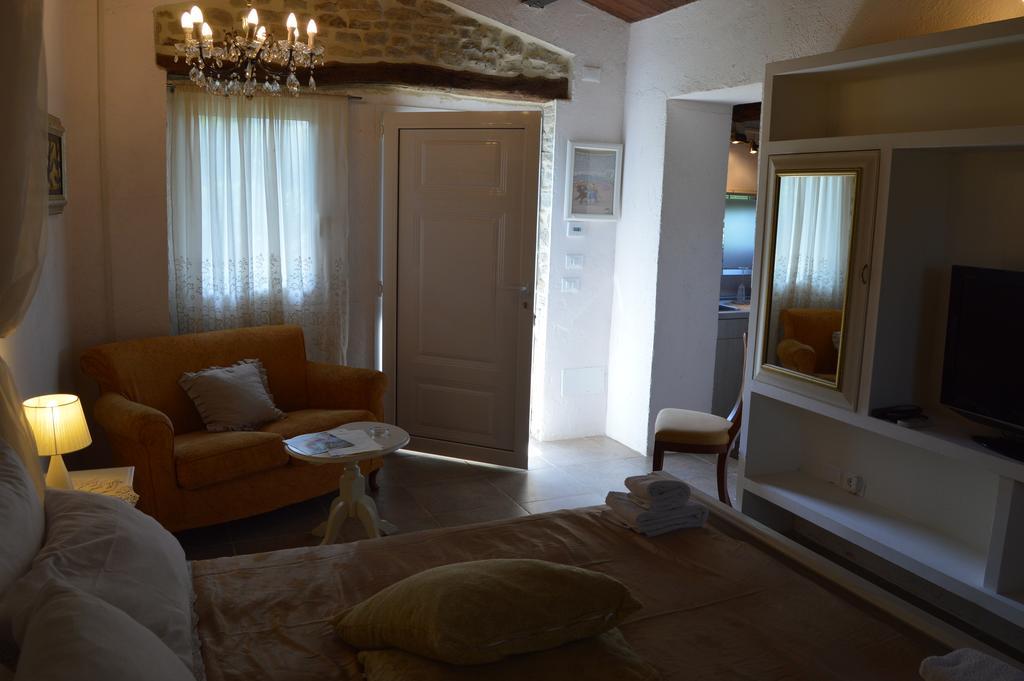 Villa Tamara Country & Spa Suites Montefiore Conca Exterior foto